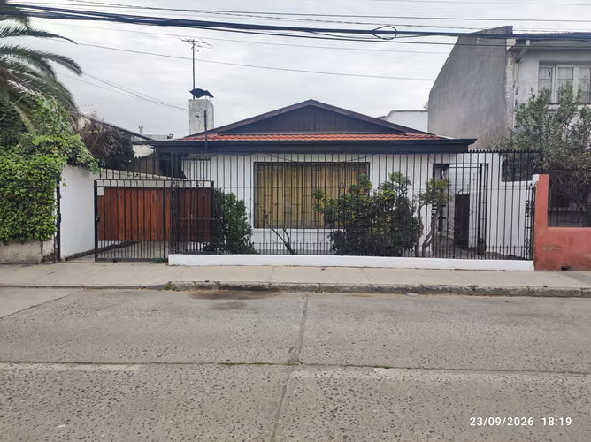 3 DORMITORIOS, 1 BAÑO, 3 ESTACIONAMIENTOS - Imagen 1