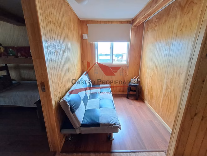 DEPARTAMENTO TERCER PISO, 2 DORMITORIOS 1 BAÑO, VILLARRICA