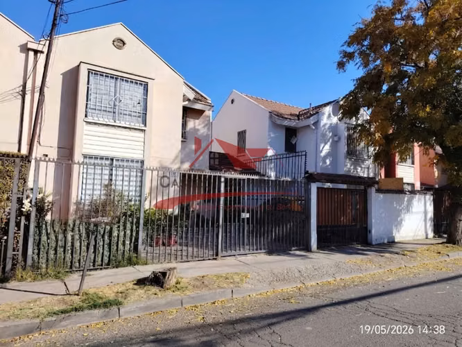 VENTA HERMOSA CASA, 3HAB 2BAÑ, QUILICURA