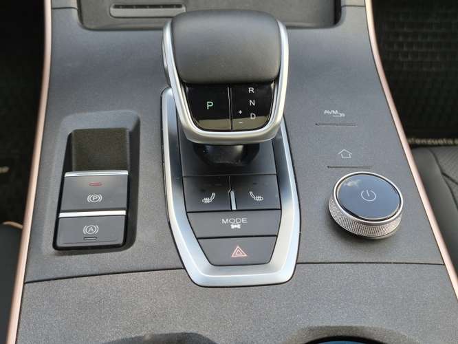 Omoda C5 Luxury 1.5t Cvt 2026