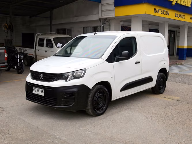 PEUGEOT PARTNER 2022