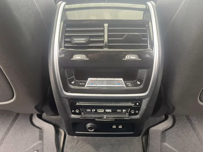 BMW X7 M50I 4X4 4.4 AUT 2023