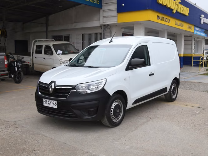 RENAULT EXPRESS 2023