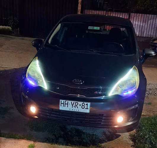 vendo kia  rio 4 - Imagen 6
