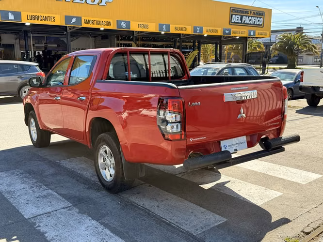 MITSUBISHI L200 2022 - Imagen 6