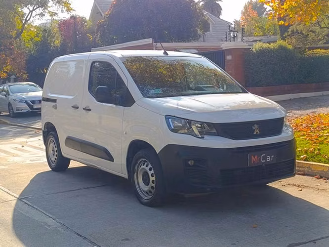 PEUGEOT PARTNER PARTNER L1 HDI 92 - 2024 | 2697 - Imagen 2