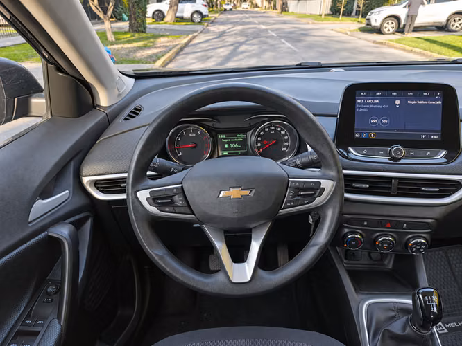 CHEVROLET TRACKER 1.2T LS MT - 2022 | 4592 - Imagen 10