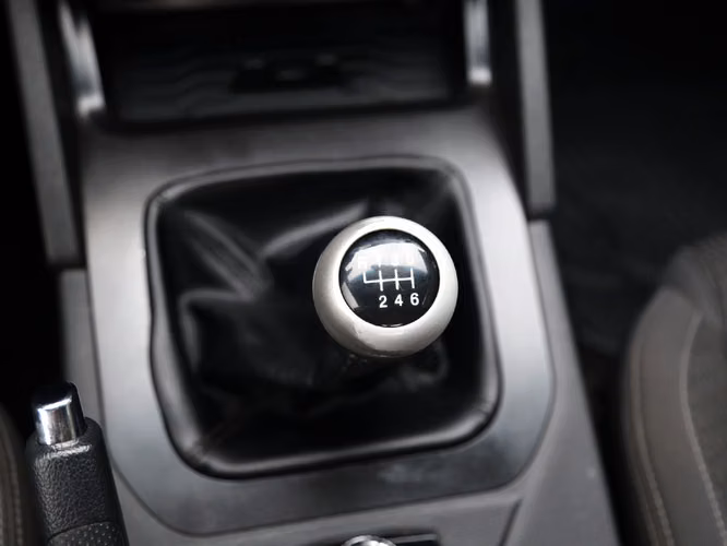 SSANGYONG MUSSO 2023 - Imagen 19