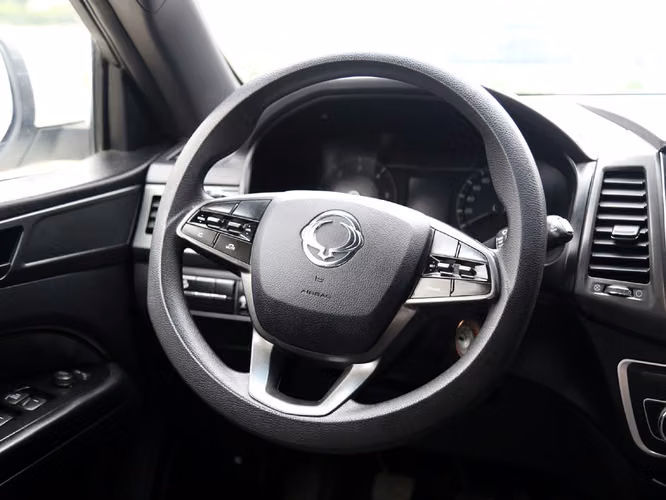 SSANGYONG MUSSO 2023 - Imagen 17