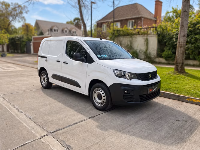 PEUGEOT PARTNER HDI PACK AA EV - 2024 | 4719 - Imagen 7
