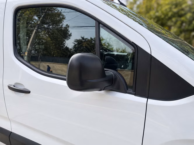 PEUGEOT PARTNER HDI PACK AA EV - 2024 | 4719 - Imagen 12