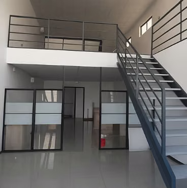 GALPON CERRADO BODEGAJE OFICINAS C7 380V