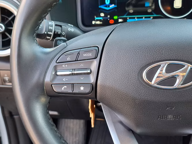 HYUNDAI KONA ELÉCTRICO 2023 - Imagen 11
