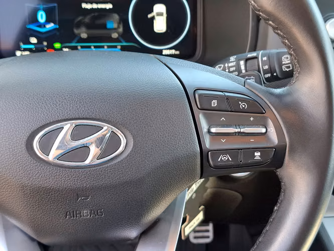 HYUNDAI KONA ELÉCTRICO 2023 - Imagen 12