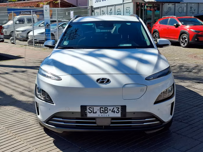HYUNDAI KONA ELÉCTRICO 2023 - Imagen 2