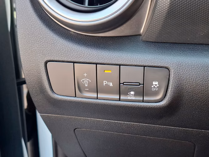 HYUNDAI KONA ELÉCTRICO 2023 - Imagen 20
