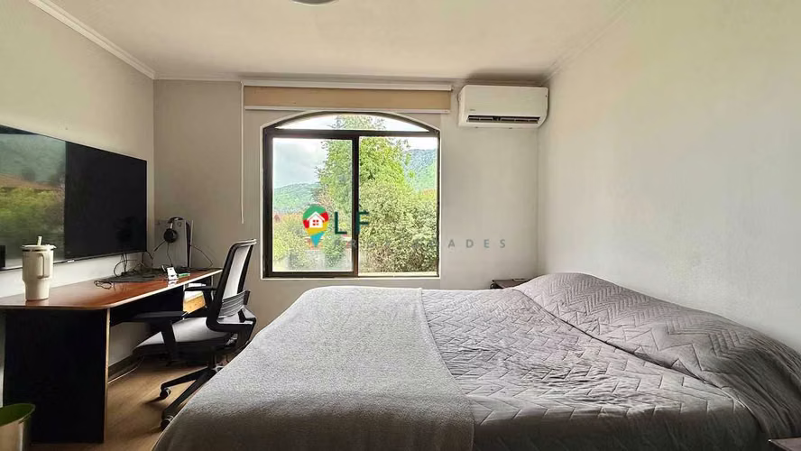 Exclusiva casa familiar, amplios espacios (183476) - Imagen 11