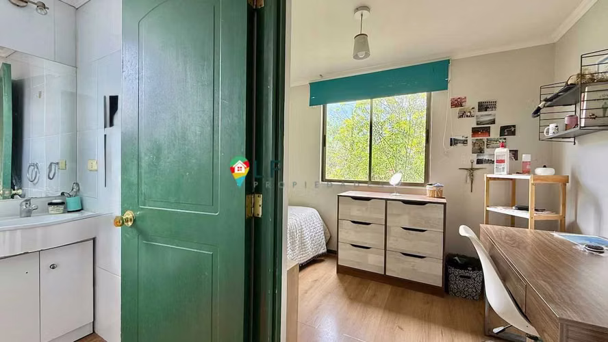 Exclusiva casa familiar, amplios espacios (183476) - Imagen 14