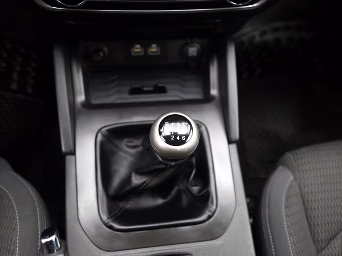 SSANGYONG MUSSO 2023 - Imagen 17