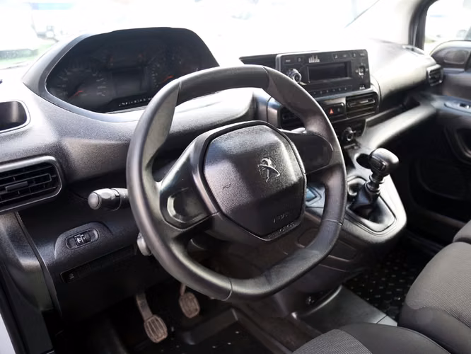 PEUGEOT PARTNER 2023 - Imagen 15