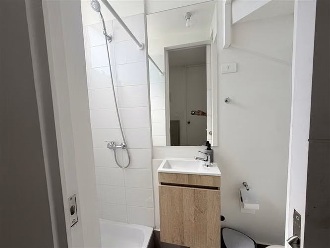 Casa en arriendo nueva de 3 dorm 2b en condom en Peñaflor