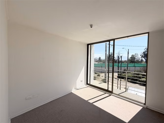 Casa en arriendo nueva de 3 dorm 2b en condom en Peñaflor