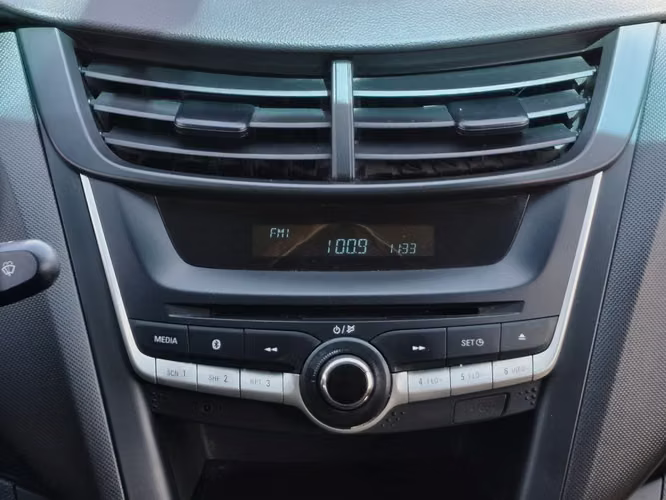 Chevrolet Sail 1.5 4X2 MT 4P 2021 - Imagen 16