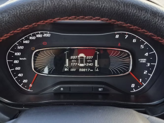Chevrolet Groove 1.5 PREMIER R 4X2 MT 5P 2024 - Imagen 14