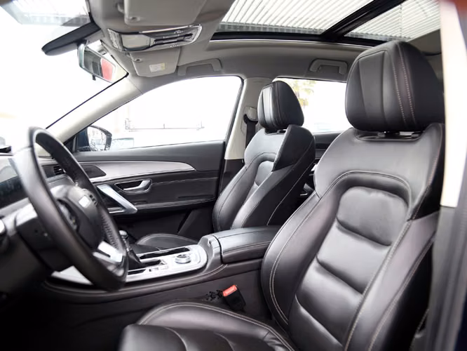 JETOUR X70 PLUS 2024 - Imagen 15