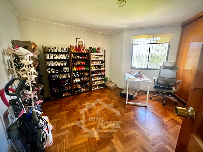 Casa Familiar 5 Habitaciones, 4 Baños y Piscina | 955 m² de Terreno