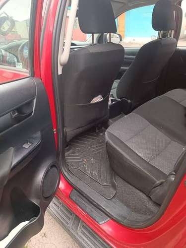 Se vende camioneta 2018 - Imagen 3
