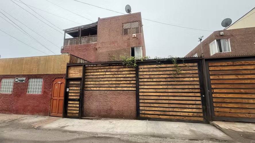 Se vende casa 4D/3B sector norte Valor 5.900UF