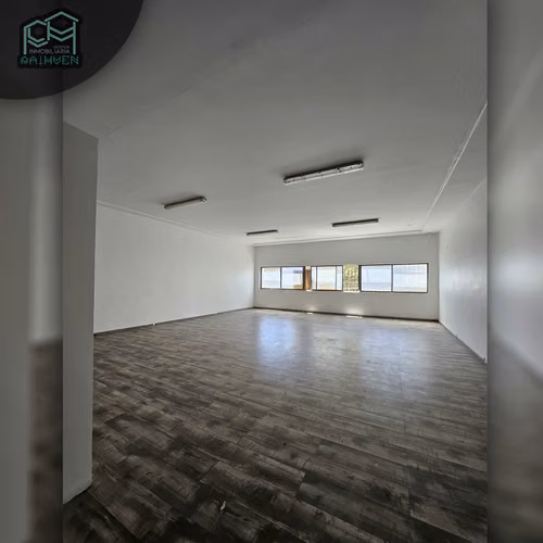 Se arrienda amplio local comercial de dos pisos en centro de Quillota - Imagen 5