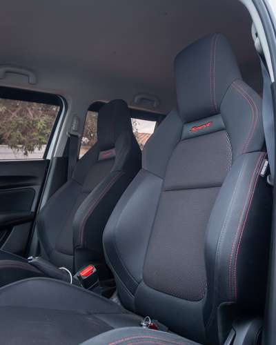 SUZUKI SWIFT SPORT 1.4T MT 2023  - Imagen 12