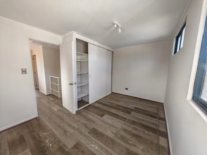 ARRIENDO CASA RECIEN REMODELADA, MELIPILLA