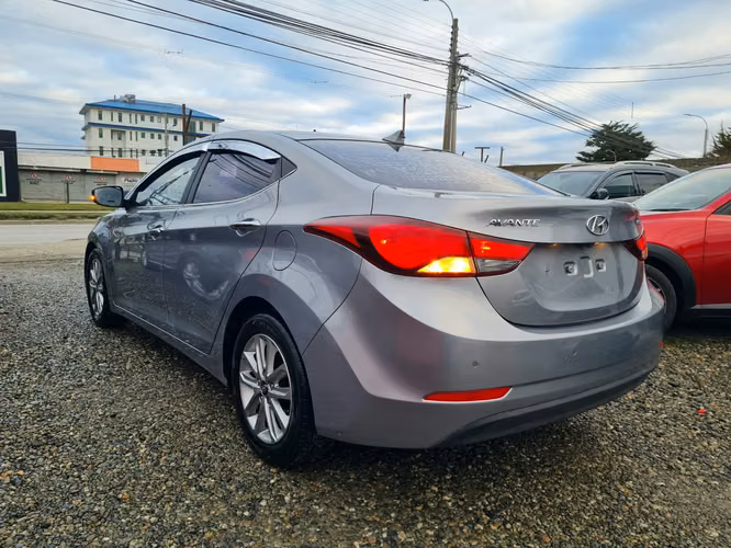 Hyundai Avante 2014