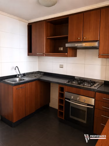 Departamento 1D/2B - Santo Domingo con buena conectividad - Imagen 3