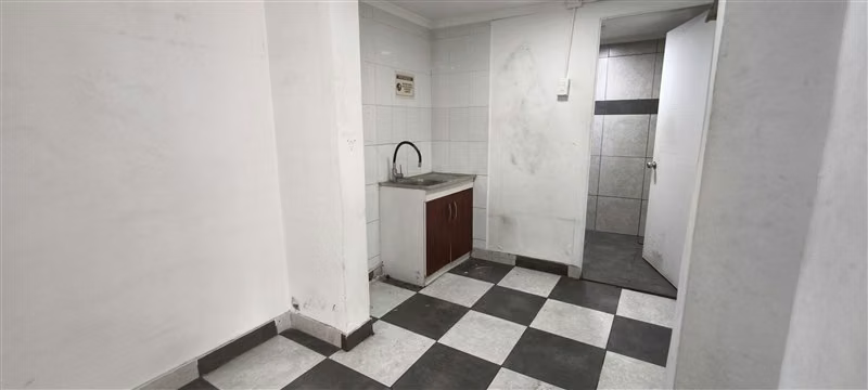 Local Comercial en arriendo en RECOLETA