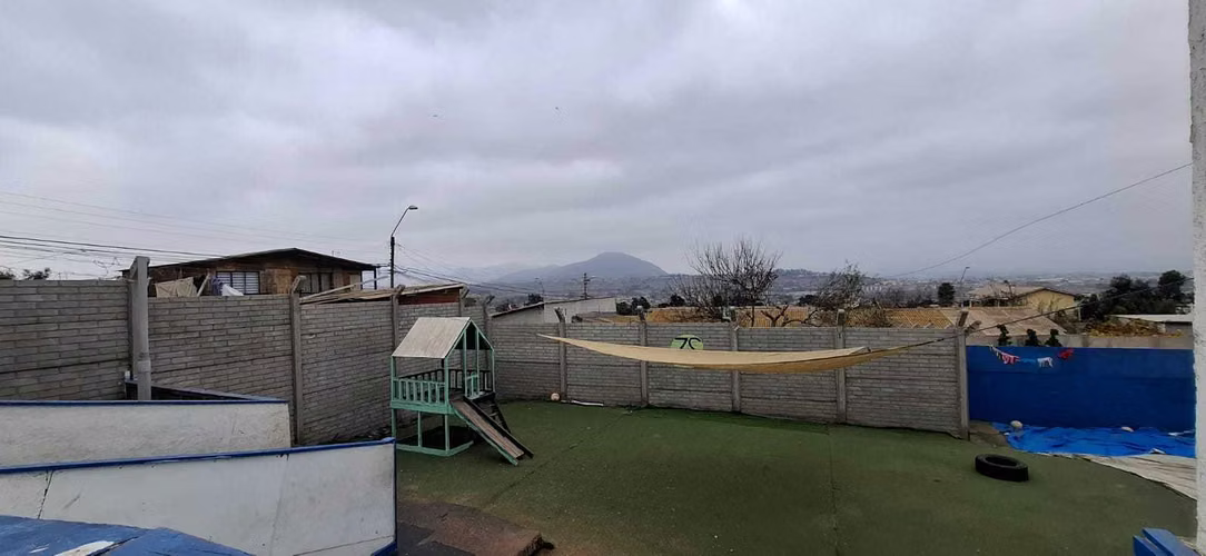 Se vende Jardin infantil Las Compañias (183490) - Imagen 24