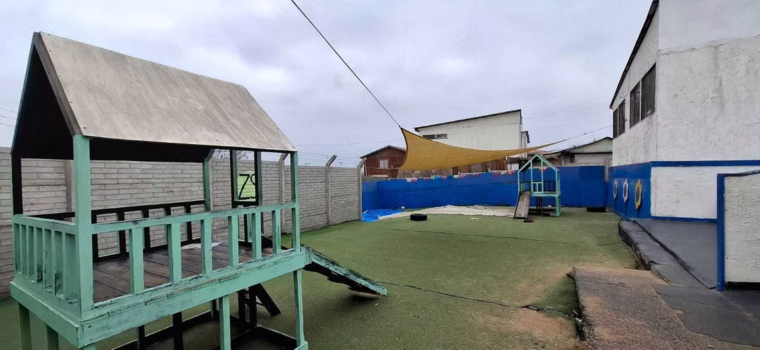 Se vende Jardin infantil Las Compañias (183490) - Imagen 23