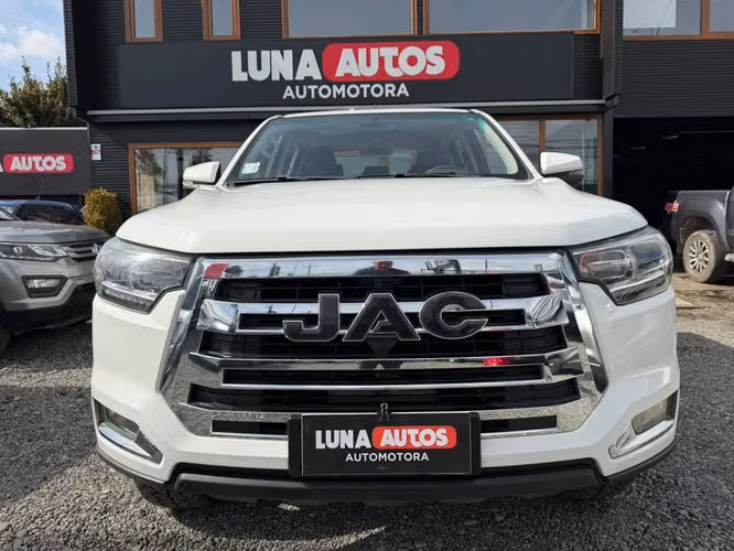 JAC T8 2023