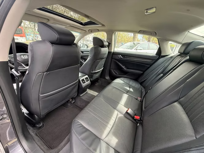 Honda Accord 2.0T AT 4P. (2019) - Imagen 9