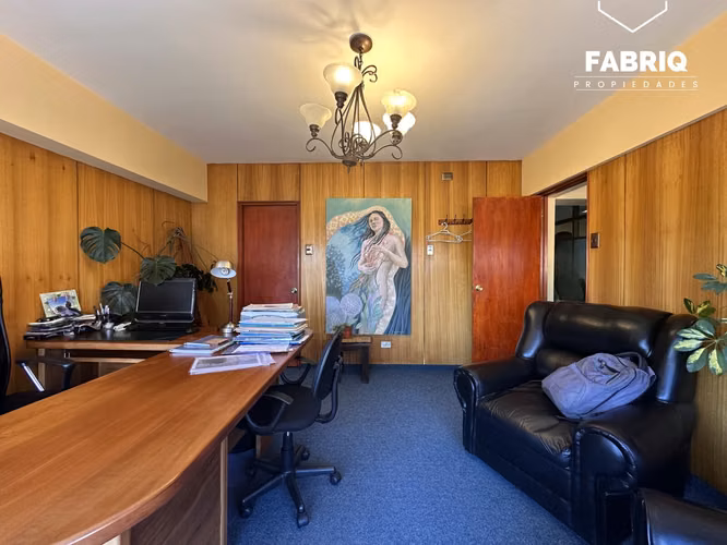 EXCELENTES BOX TODO INCLUIDO FRENTE A LA PLAZA DE ARMAS