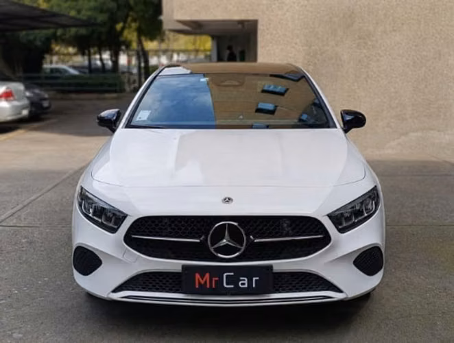 MERCEDES BENZ A 200 HB PROGRESSIVE 1.3 - 2025 | 4474