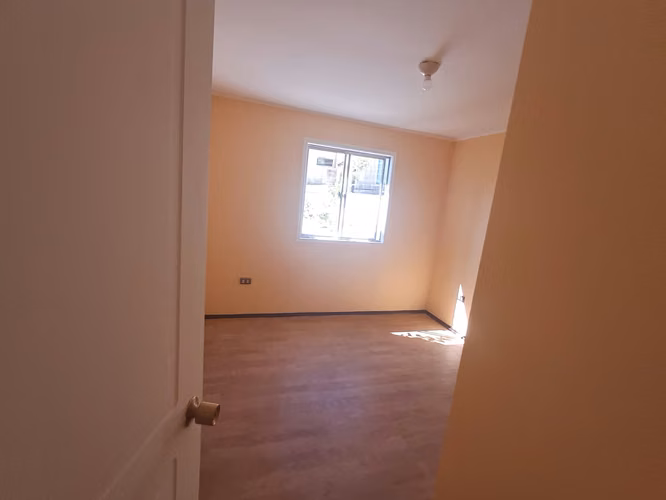 Rebajada!! Casa 3 dormitorios en arriendo en pleno centro de Quilpué