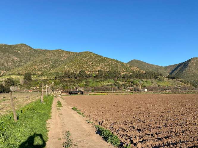 Parcela A 5 min. del centro de Catemu/ A 350mts de Ruta E-615
