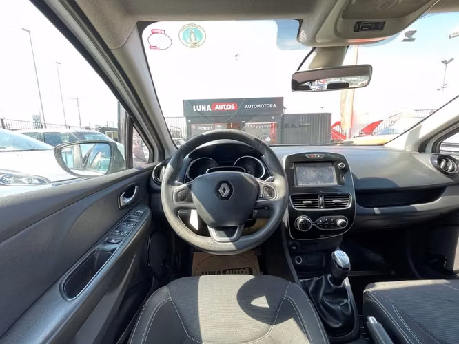 RENAULT CLIO IV 2018 - Imagen 9