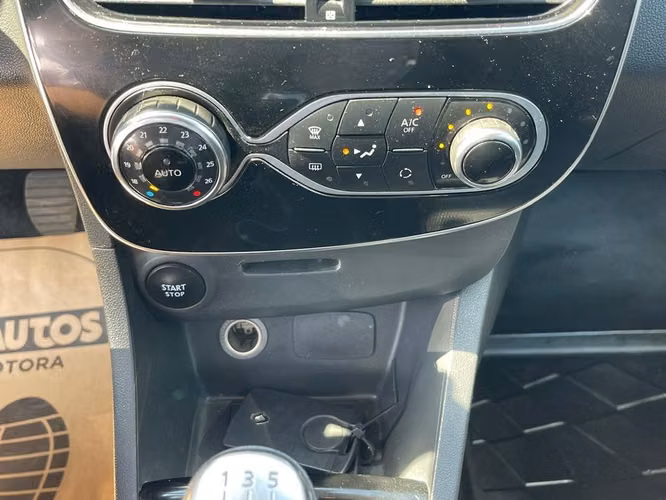 RENAULT CLIO IV 2018 - Imagen 15