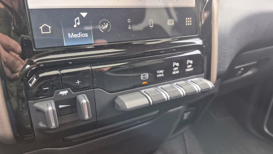 RAM 2500 LARAMIE 2023 - Imagen 13