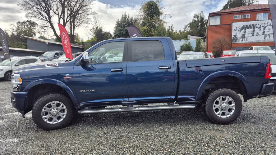 RAM 2500 LARAMIE 2023 - Imagen 3